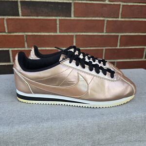 Nike Classic Cortez Women's Sneakers Sz 10 Metallic Rose Gold Shoes 807471-990